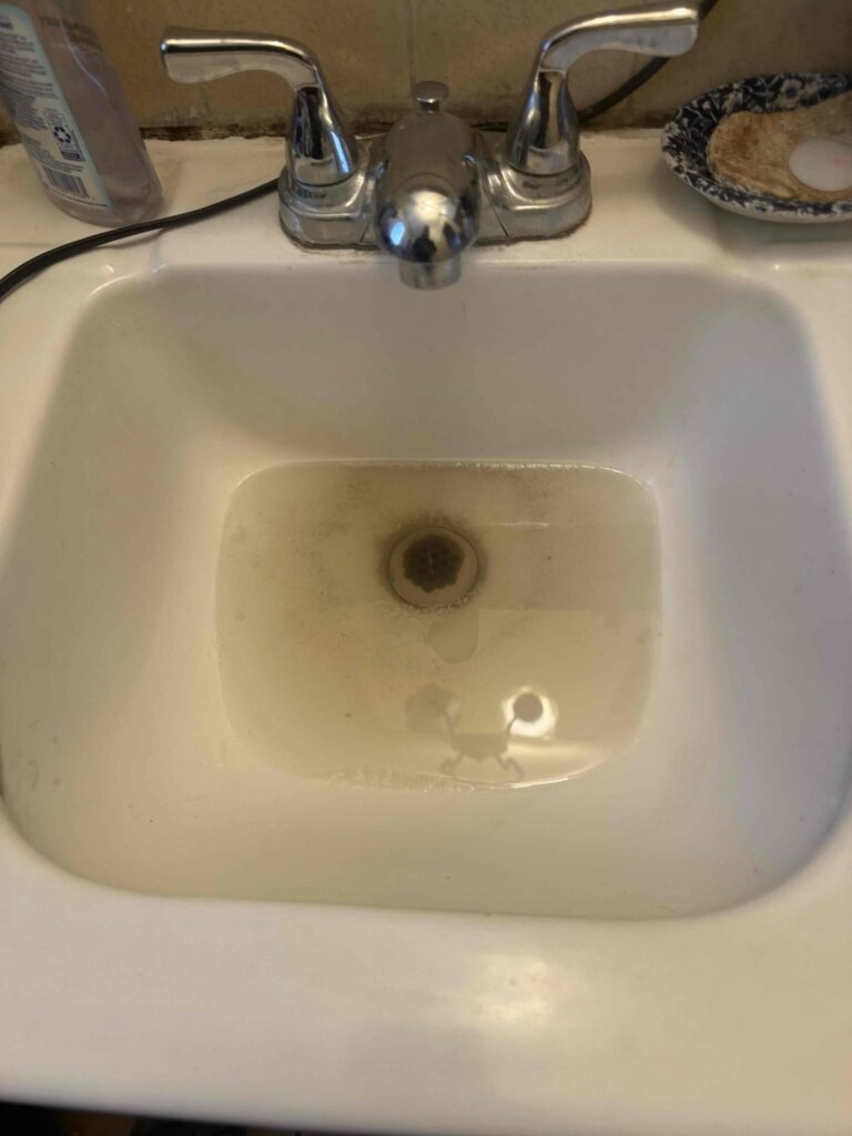 Clogged Drain in Los Angeles — before