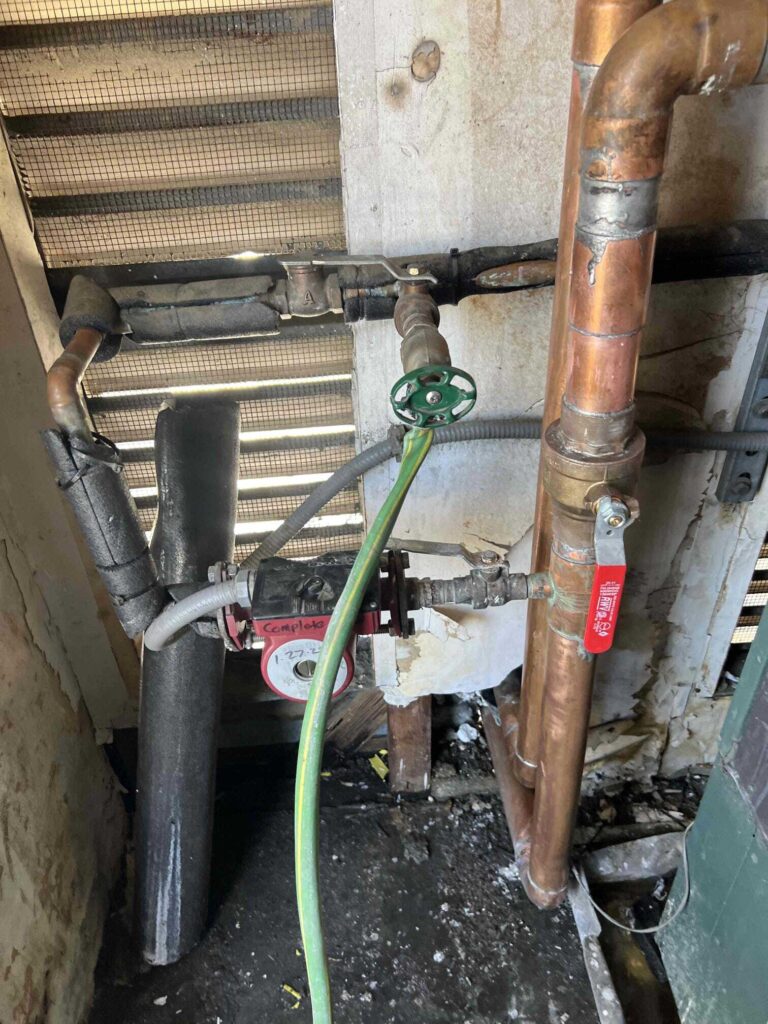 No Hot Water in Los Angeles — detail 3