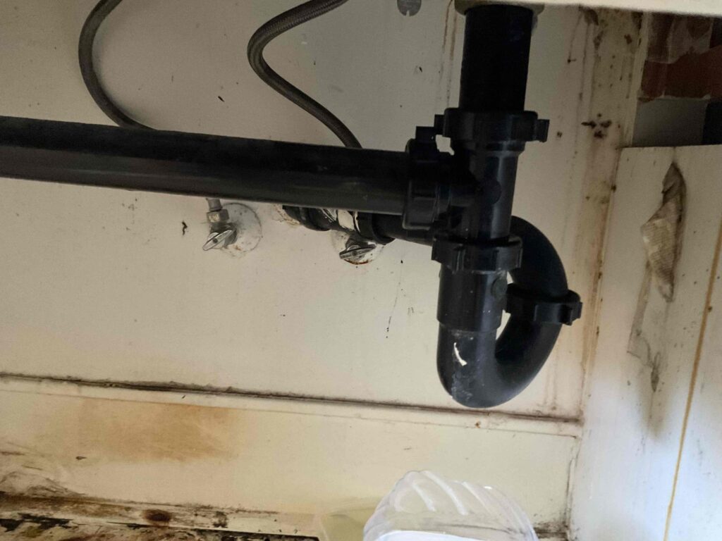 Pipe Leak in Los Angeles — detail 3