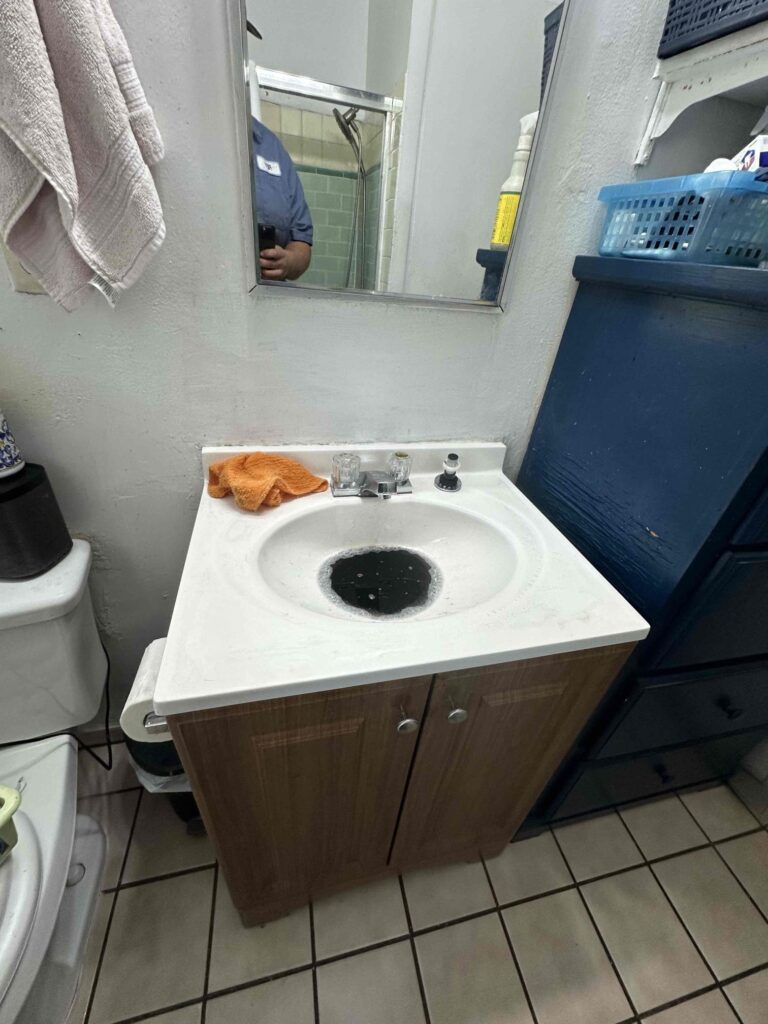 Clogged Drain in Santa Monica — detail 2