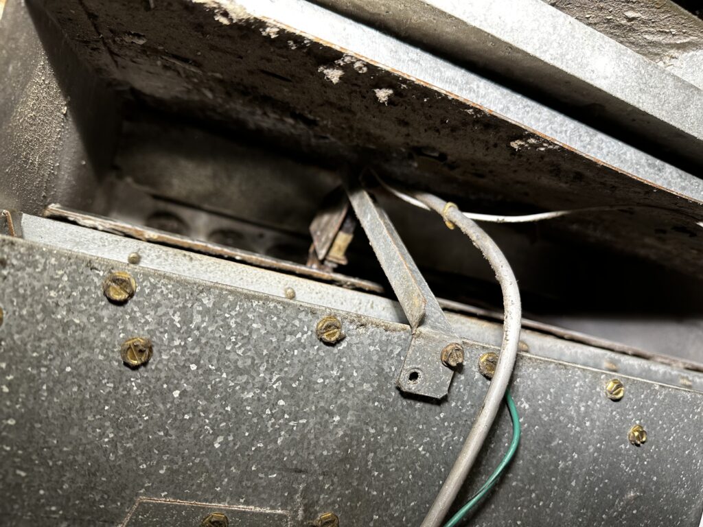 Emergency Call in Santa Monica — detail 3